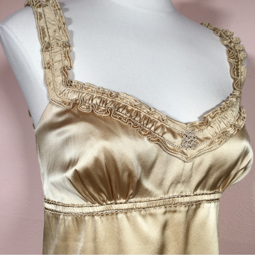 Ellie Tahari Gold Silk Satin Victorian Ruffle sweetheart neckline Camisole top - Picture 16 of 16